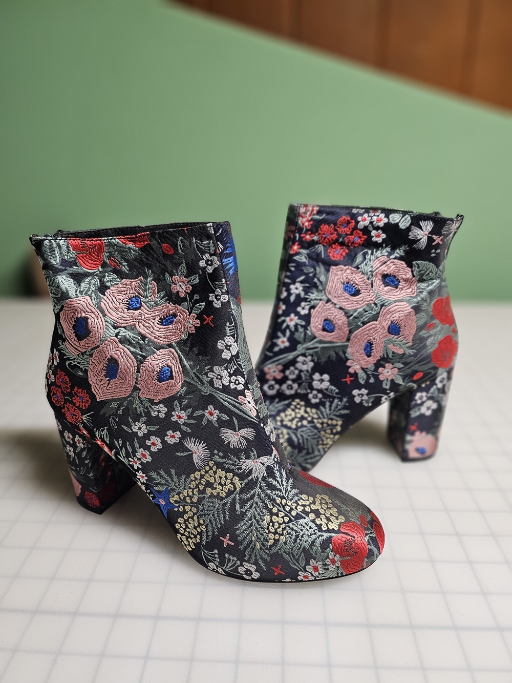 Qupid Foral Boots